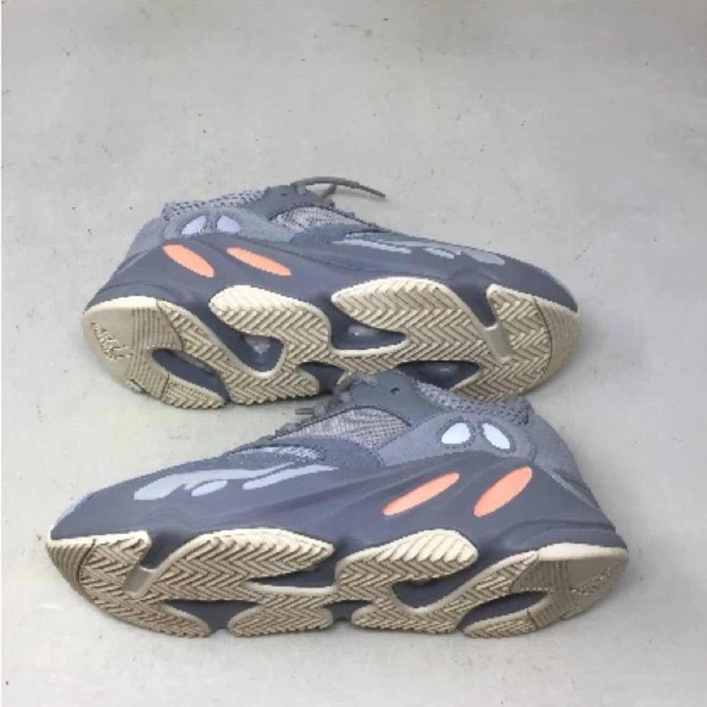 Yeezy boost 700 inertia